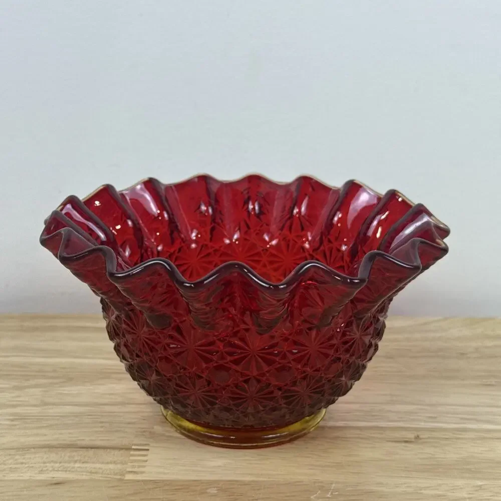Vintage LE Smith Amberina Glass Daisy & Button Crimped Rim Bowl Made in the USA